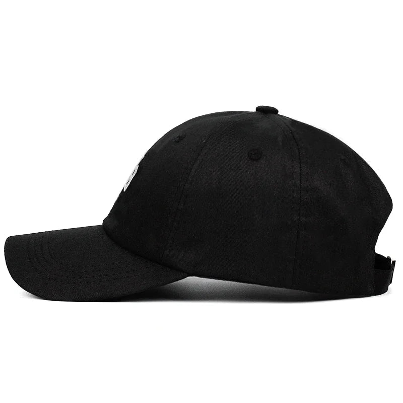 Boné Snapback Berserk 100% Algodão – Inspirado no Mangá de Kentarou Miura